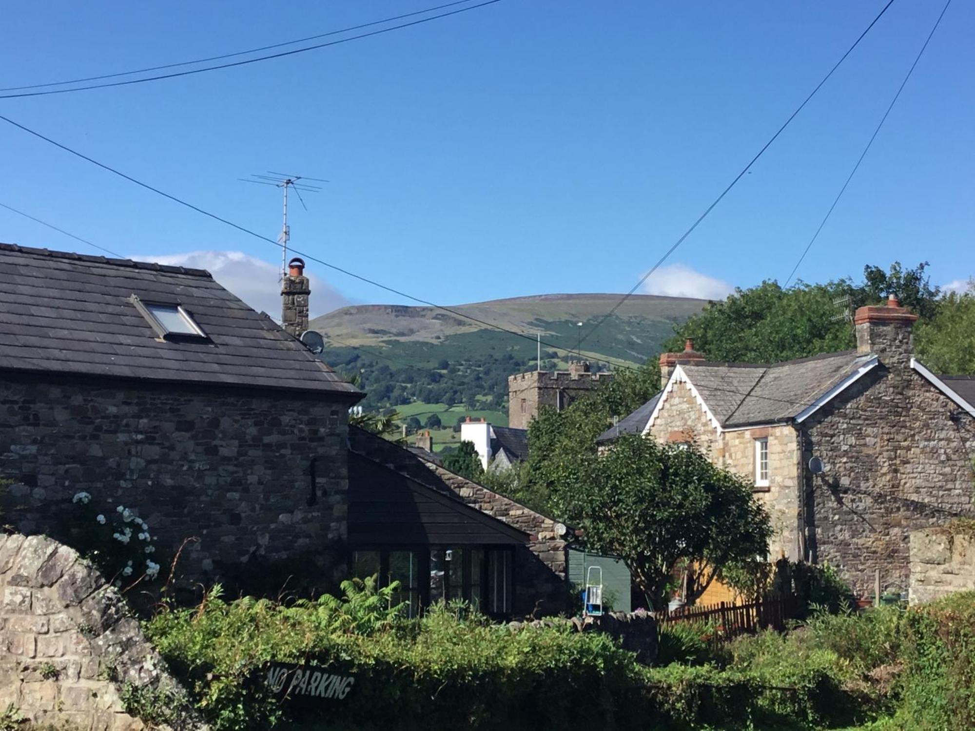 Onney House Villa Crickhowell Esterno foto